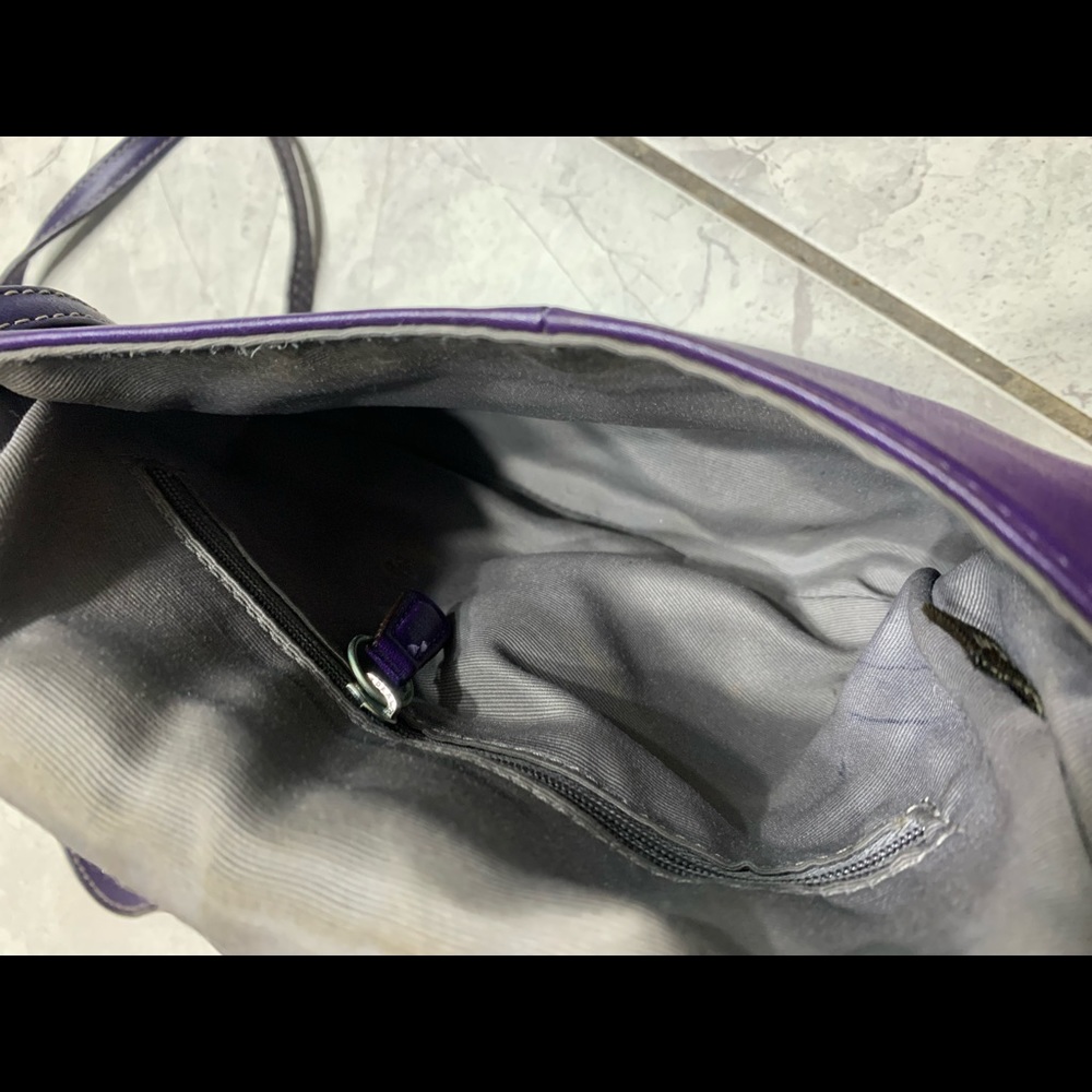 Coach Crossbody - Picture 3 of 6